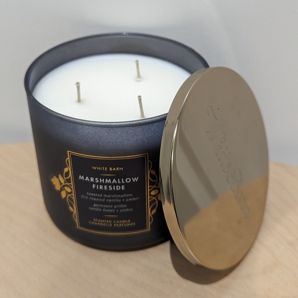 B&BW Marshmallow Fireside - 3-Wick Candle - Picture 2 of 3